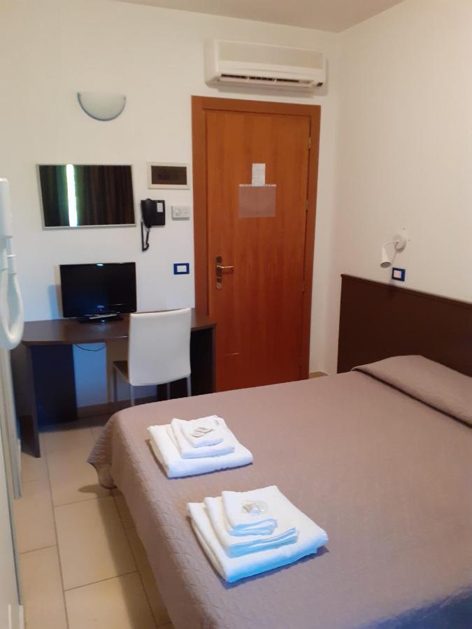 Solaria 3*